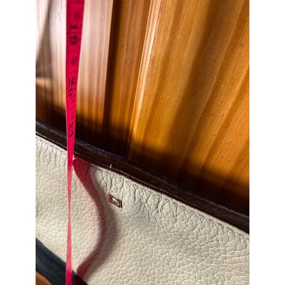 Kate Spade Two-Tone Pebbled Leather Crossbody Bag Adjustable Strap Cream & Black - Picture 8 of 12